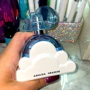 ❌SOLD Ariana Grande cloud perfume